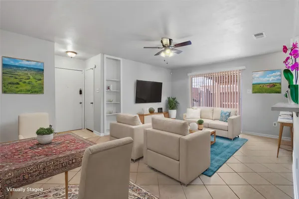 $1,800 | 4215 A Louetta Road, Spring, TX 77388