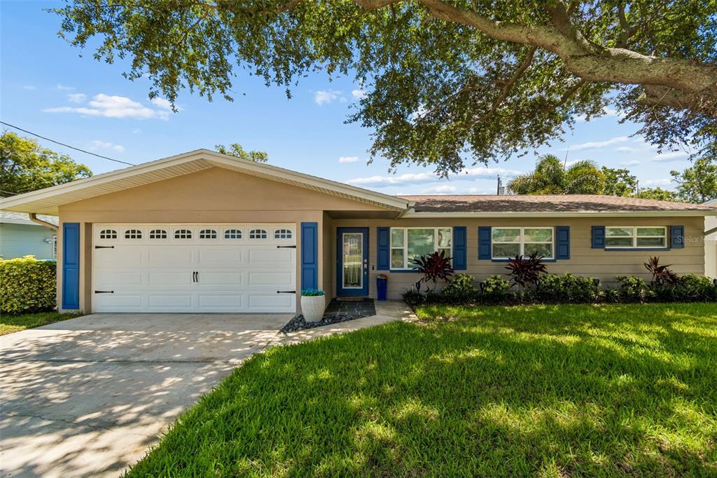 9045 Ridge Road Seminole, FL 33772 - Photo 2 of 39