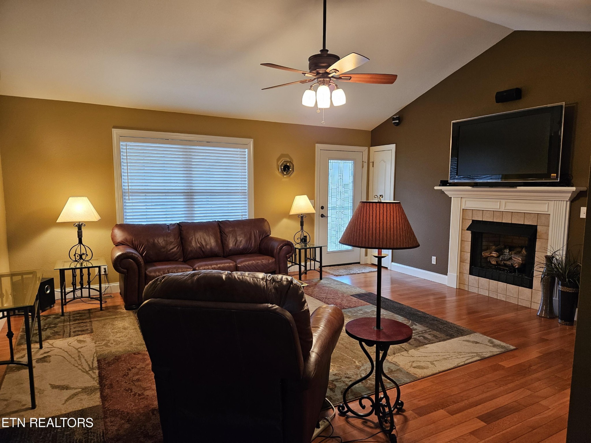4218 Pea Ridge Road Maryville, TN 37804 - Photo 9 of 42 Gallery Image 9