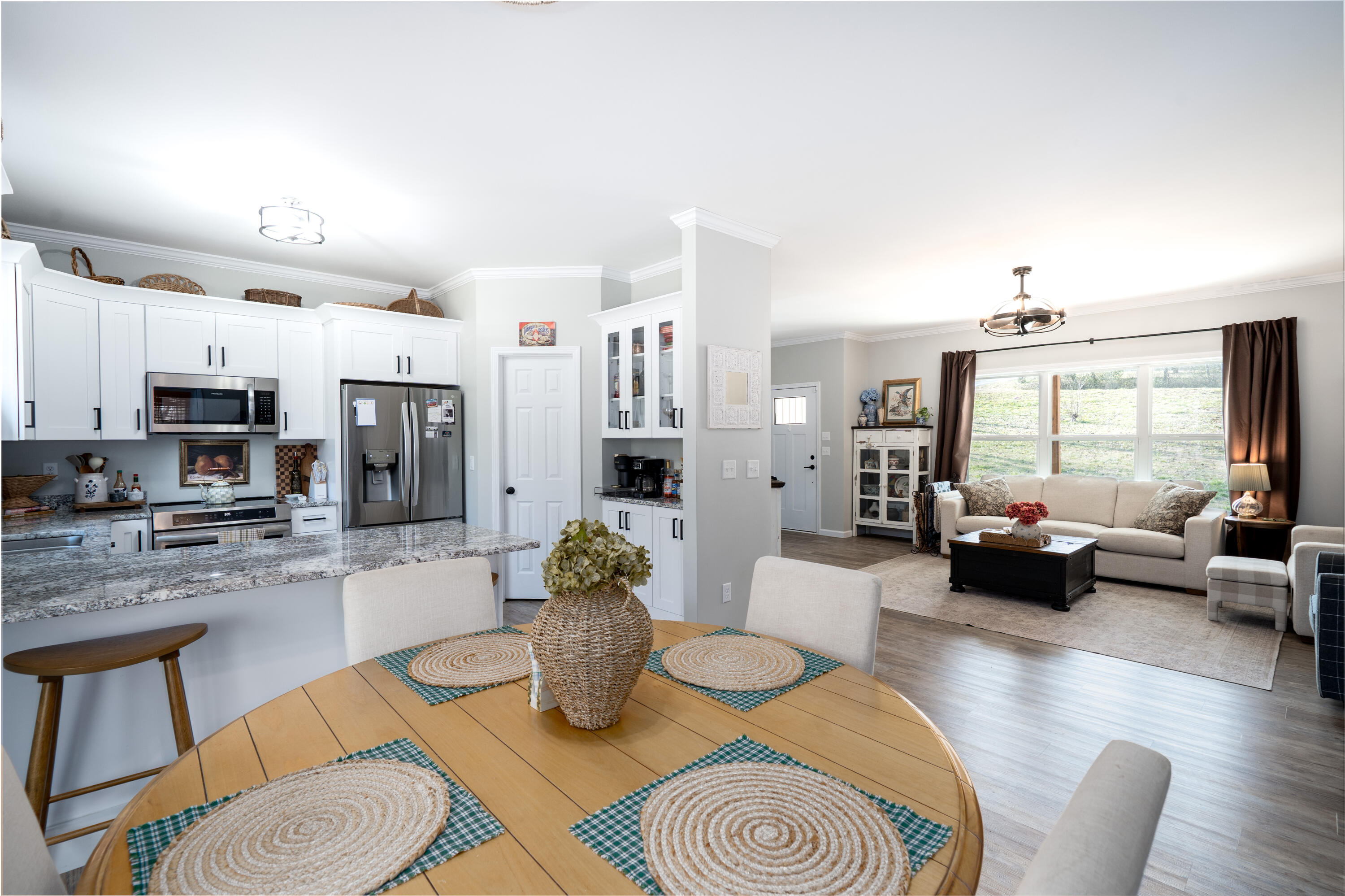 5232 Apison Road Cohutta, GA 30710 - Photo 11 of 32 Living Room 2