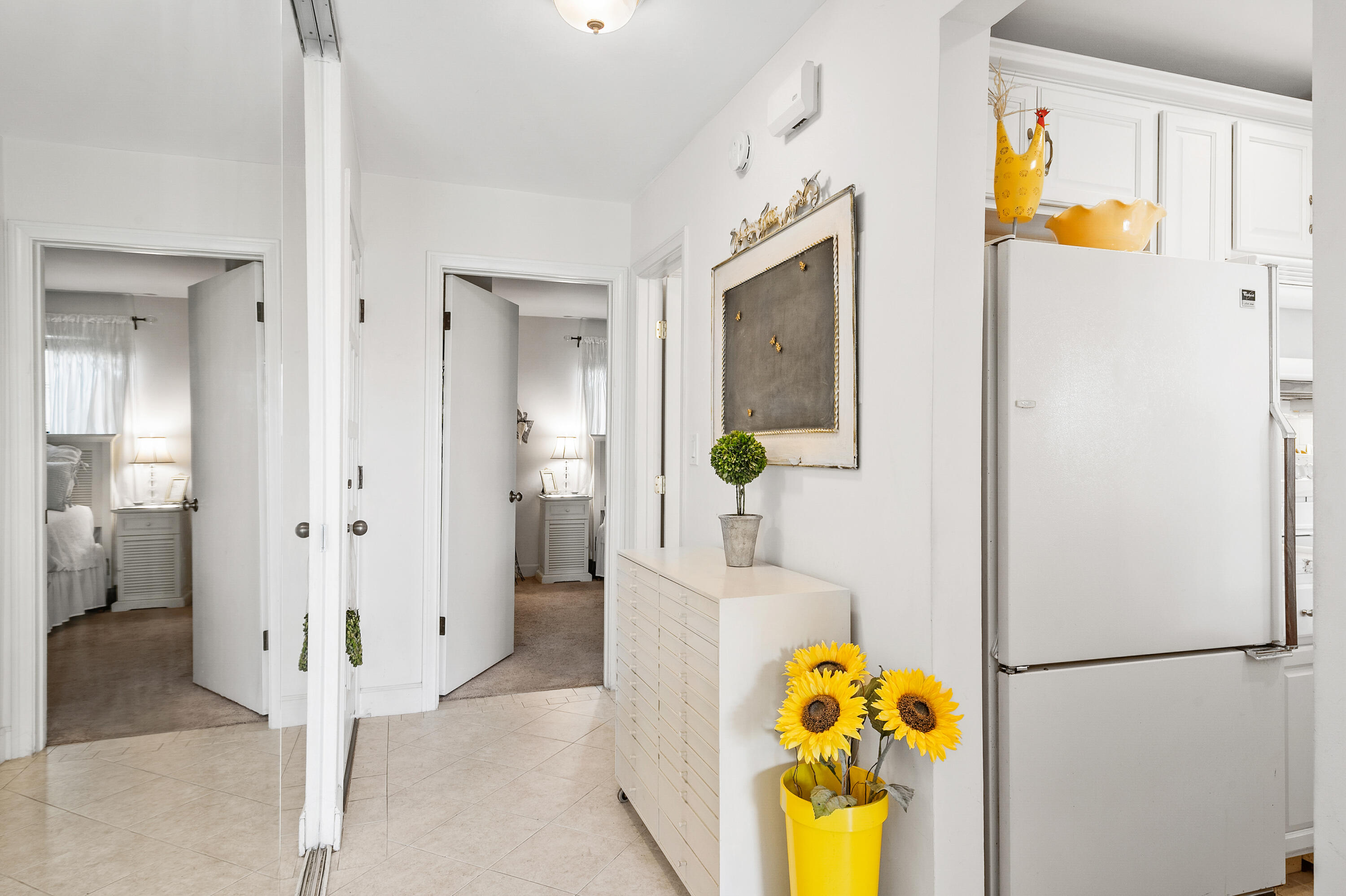 3375 Foothill Road, Unit 412 Carpinteria, CA 93013 - Photo 13 of 22 a view interior of the house