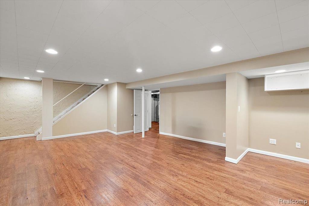144 Oaklane Drive Rochester Hills, MI 48306 - Photo 49 of 74