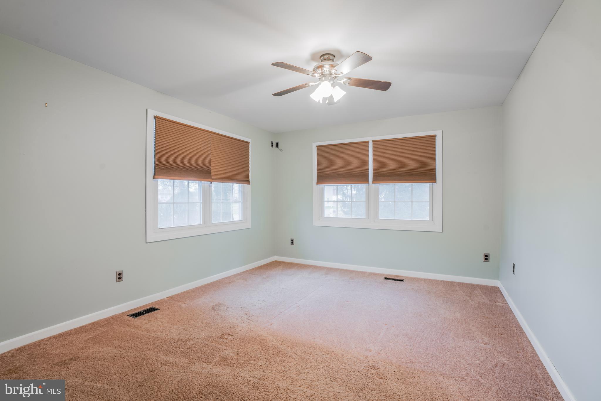 1439 Kent Road Baltimore, MD 21221 - Photo 12 of 22 Gallery Image 12
