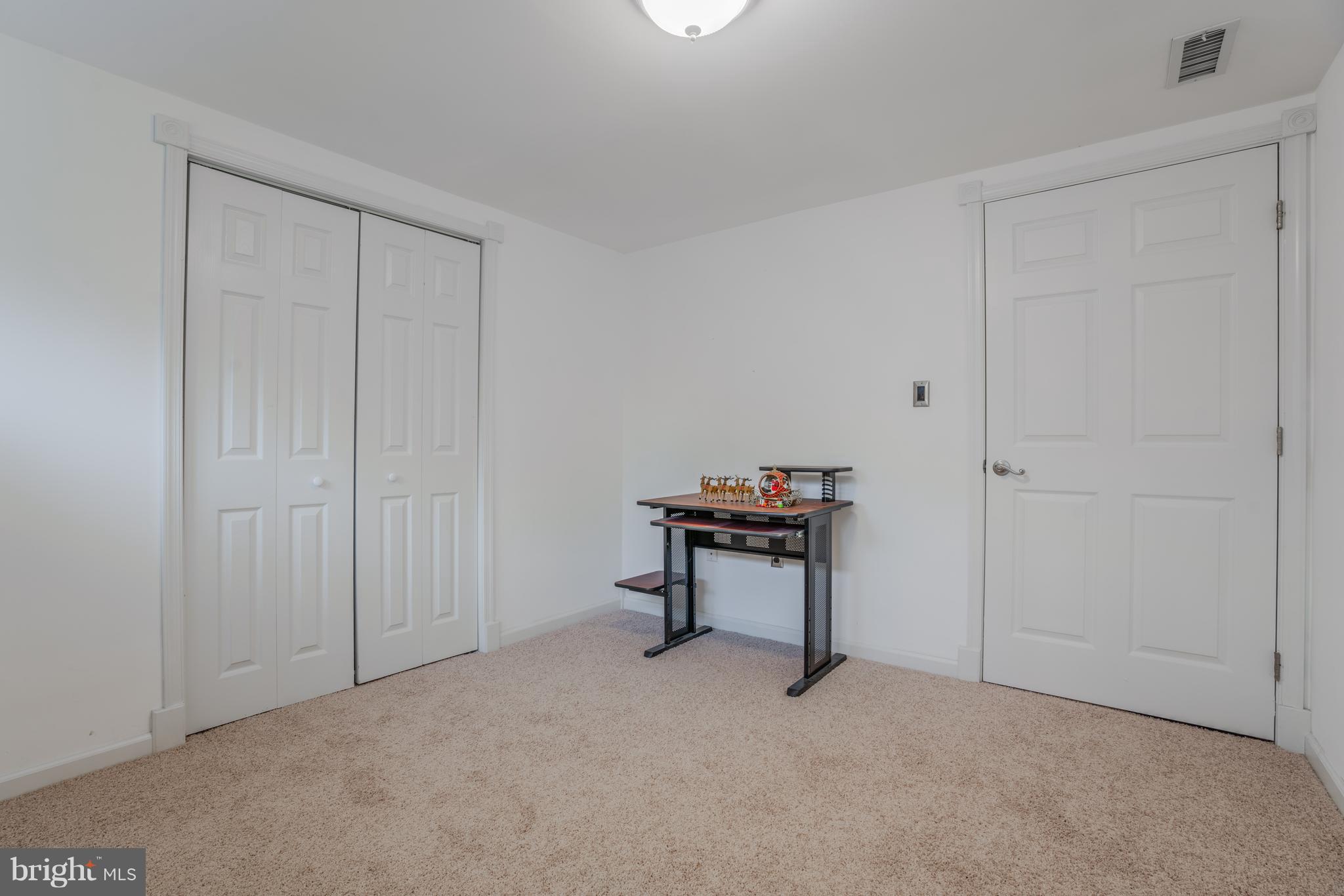 1439 Kent Road Baltimore, MD 21221 - Photo 17 of 22 Gallery Image 17