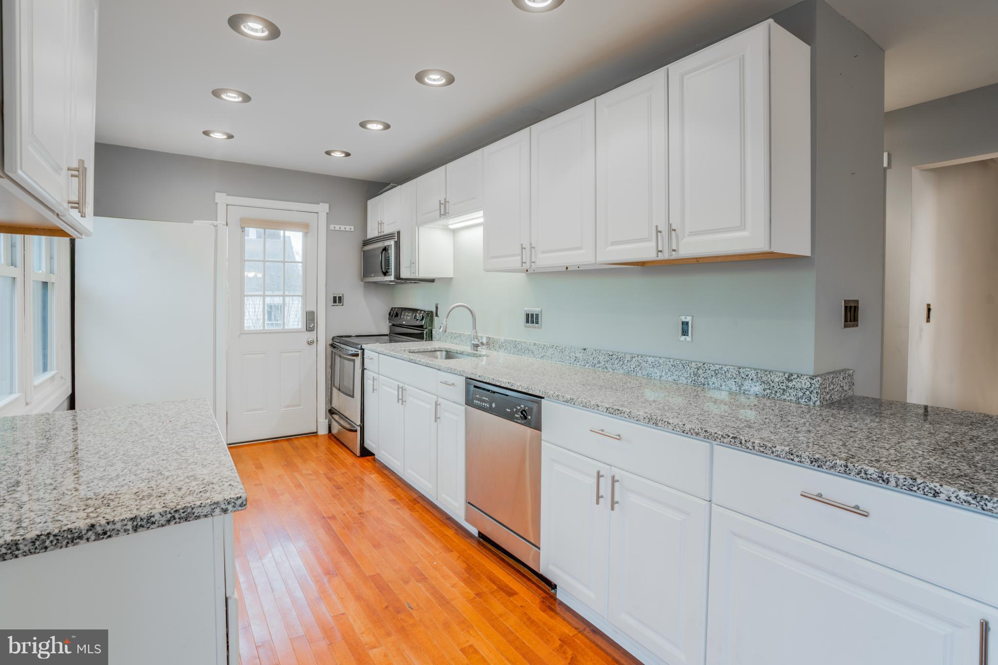 1439 Kent Road Baltimore, MD 21221 - Photo 3 of 22 Gallery Image 3