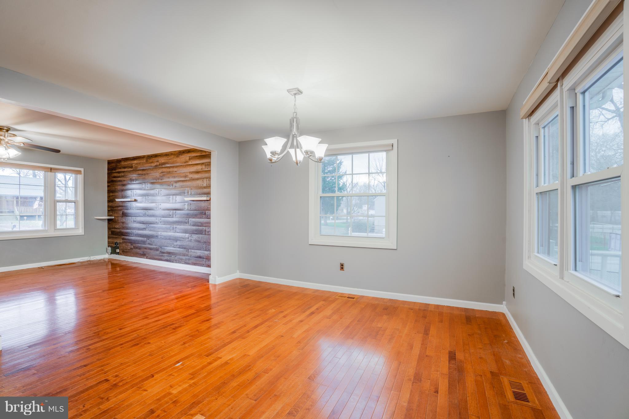 1439 Kent Road Baltimore, MD 21221 - Photo 6 of 22 Gallery Image 6