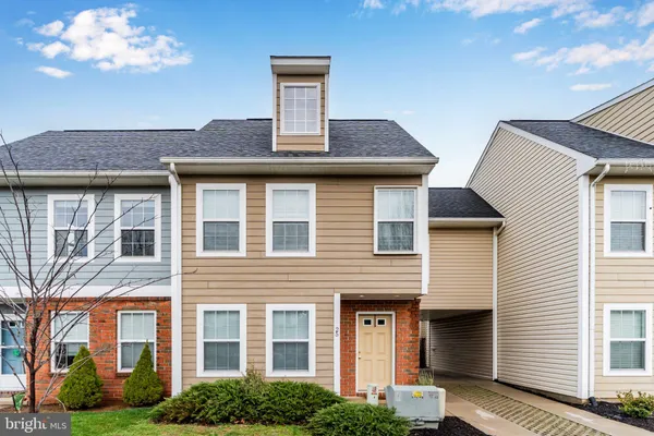 $240,000 | 25 Parkview Drive, Carlisle, PA 17013