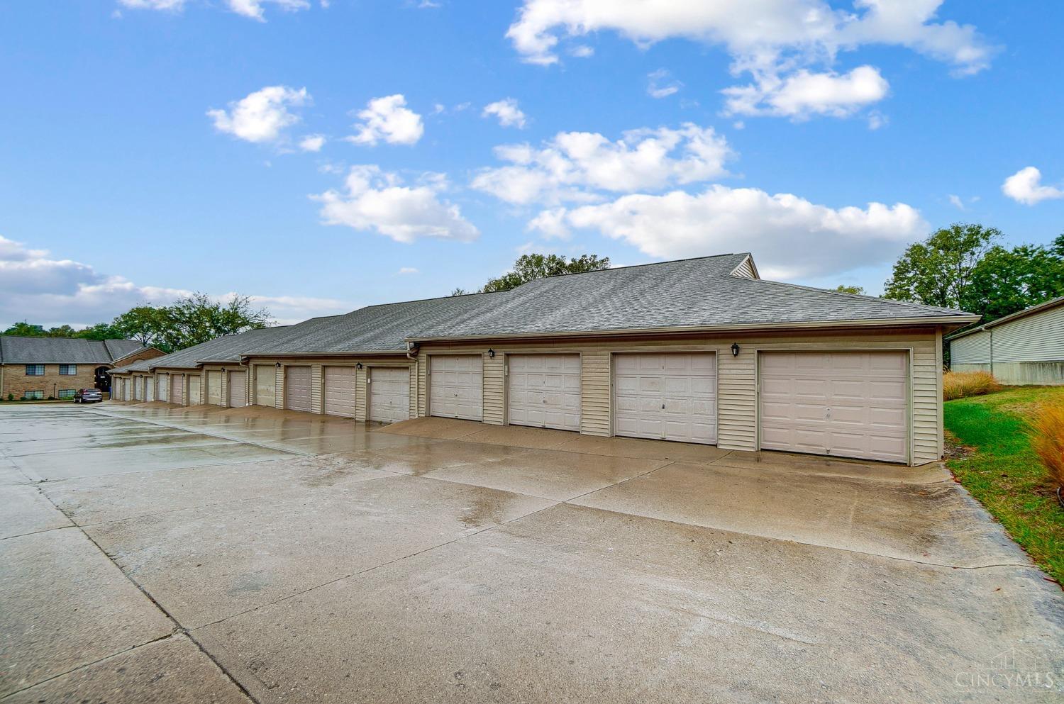 3955 School Section Road, Unit 39 Cincinnati, OH 45211 - Photo 41 of 42 Gallery Image 41