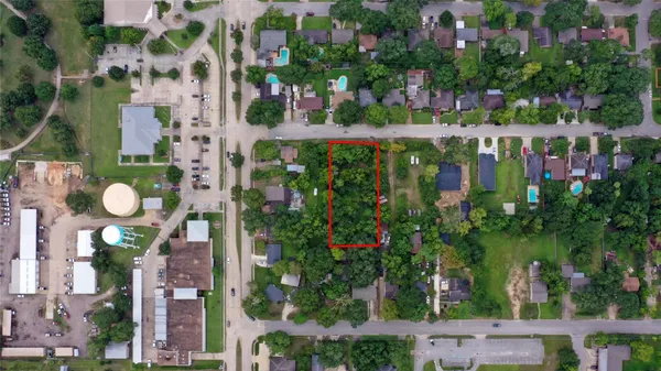 a view of a backyard with a small park