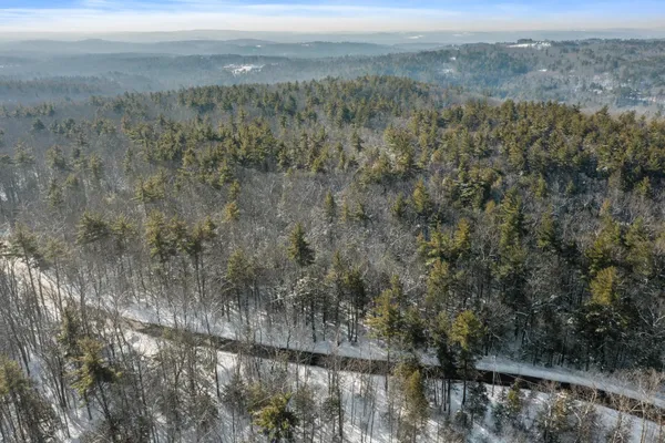$265,000 | 2 Kendall Hill Road, Unit 5562, Mont Vernon, NH 03057