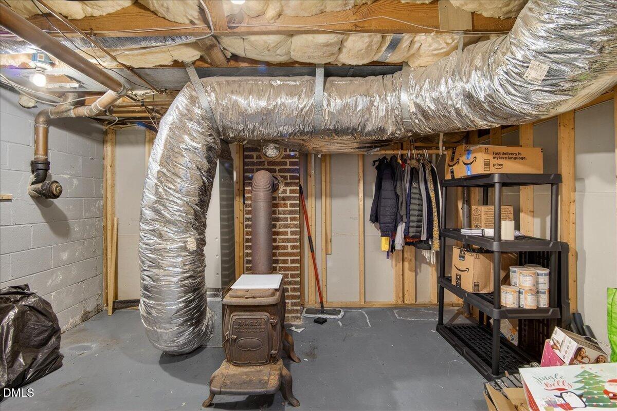 2118 Nutbush Road Henderson, NC 27537 - Photo 40 of 62 30-Finished 2118 nurtbush rd (30 of 47)