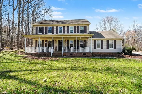$455,995 | 6211 Oak Forest Court, Summerfield, NC 27358