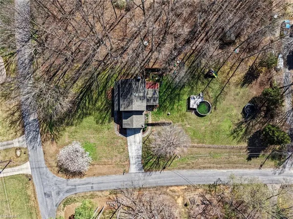 $455,995 | 6211 Oak Forest Court, Summerfield, NC 27358