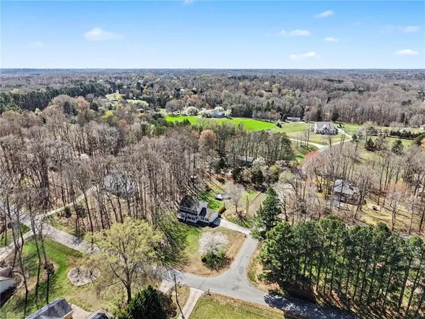 $455,995 | 6211 Oak Forest Court, Summerfield, NC 27358