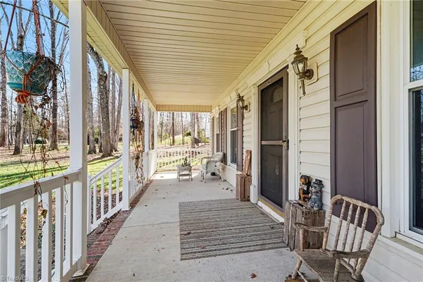 $455,995 | 6211 Oak Forest Court, Summerfield, NC 27358