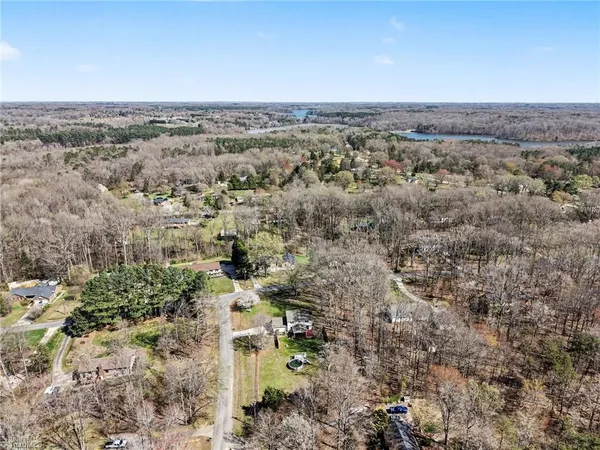 $455,995 | 6211 Oak Forest Court, Summerfield, NC 27358