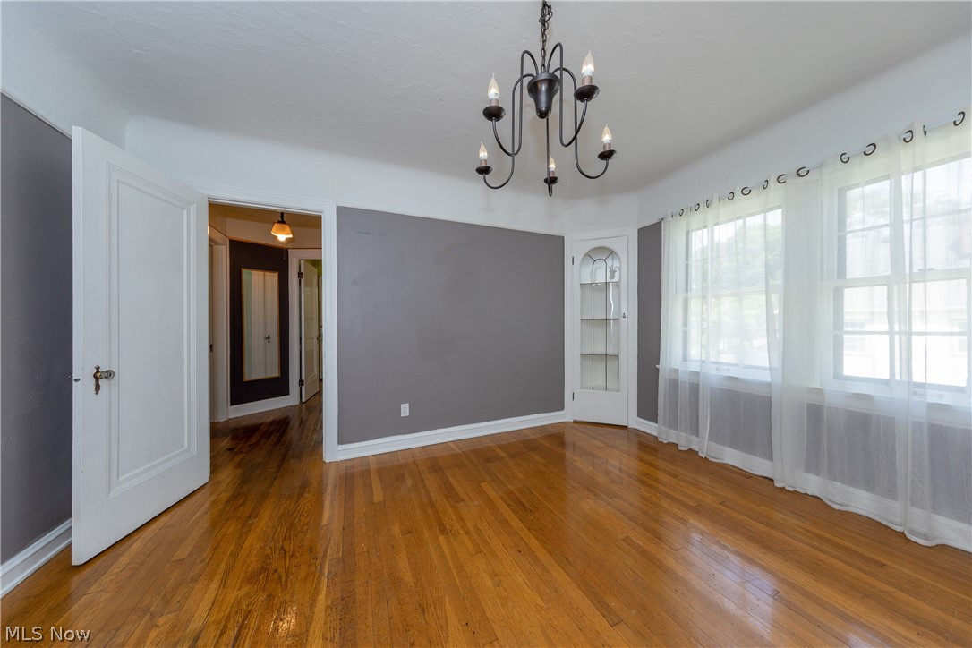 3658 Daleford Road Cleveland, OH 44120 - Photo 15 of 28