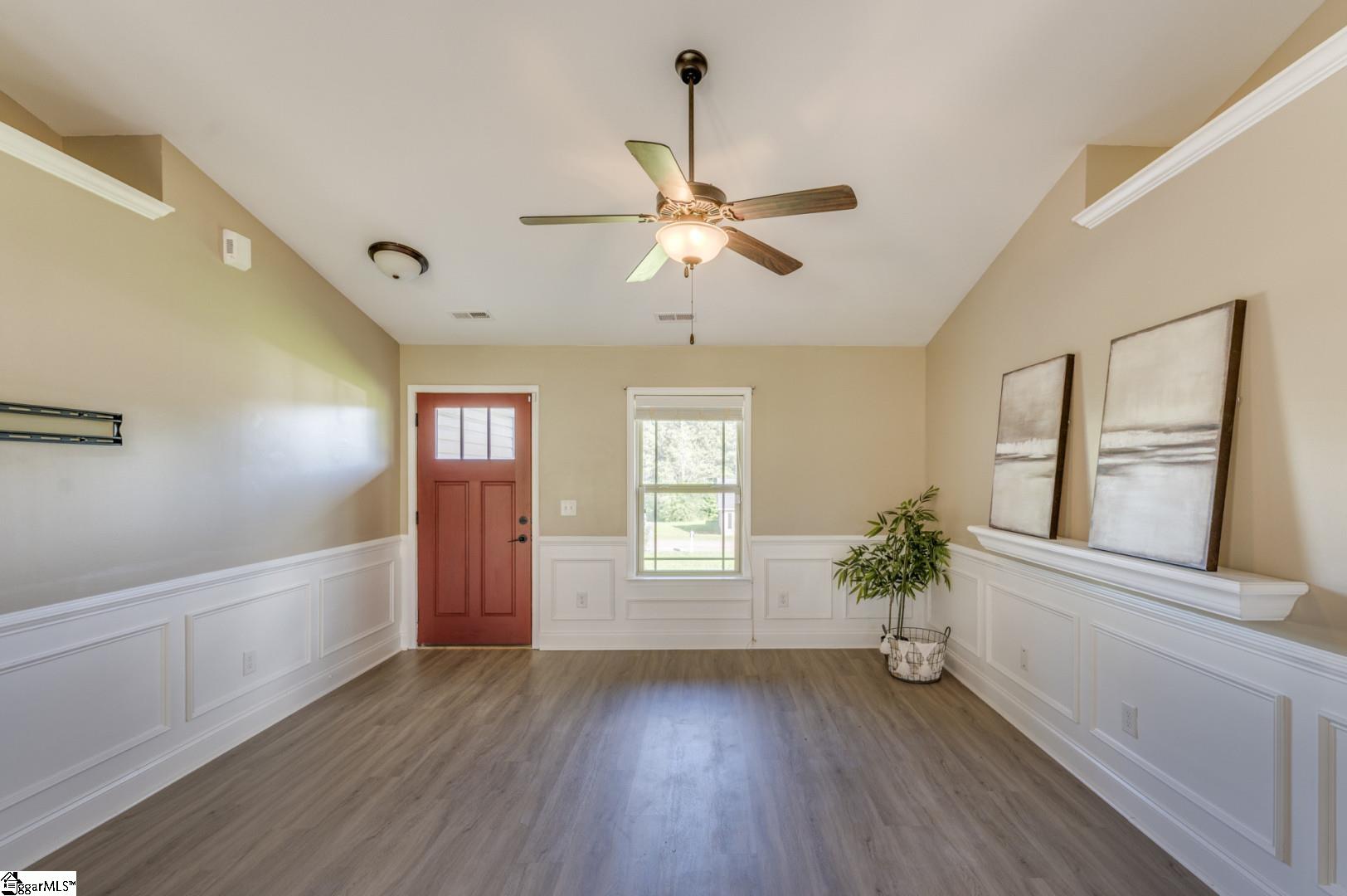 121 Stanmoore Drive Anderson, SC 29621 - Photo 4 of 35