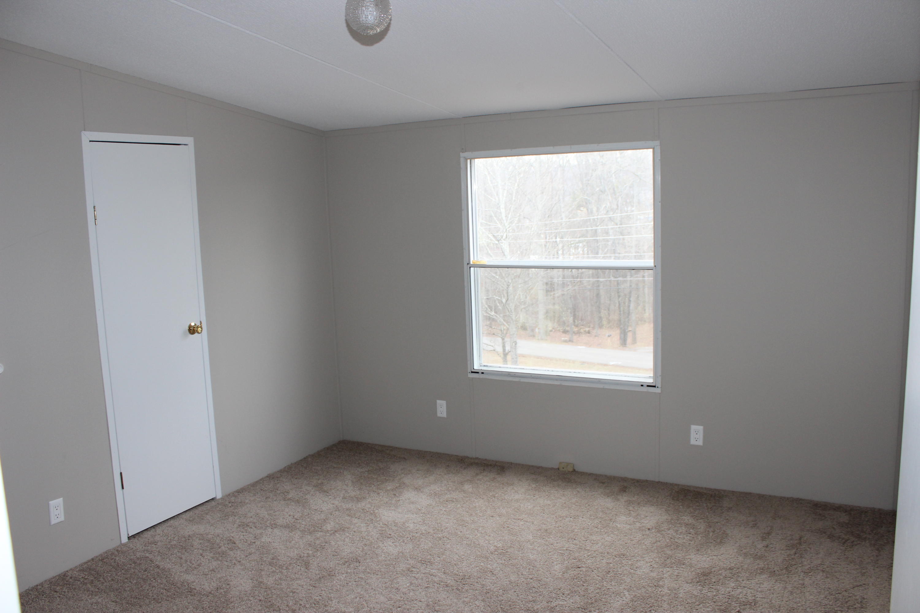 6215 Lacy Road Knoxville, TN 37912 - Photo 12 of 17 IMG_7751