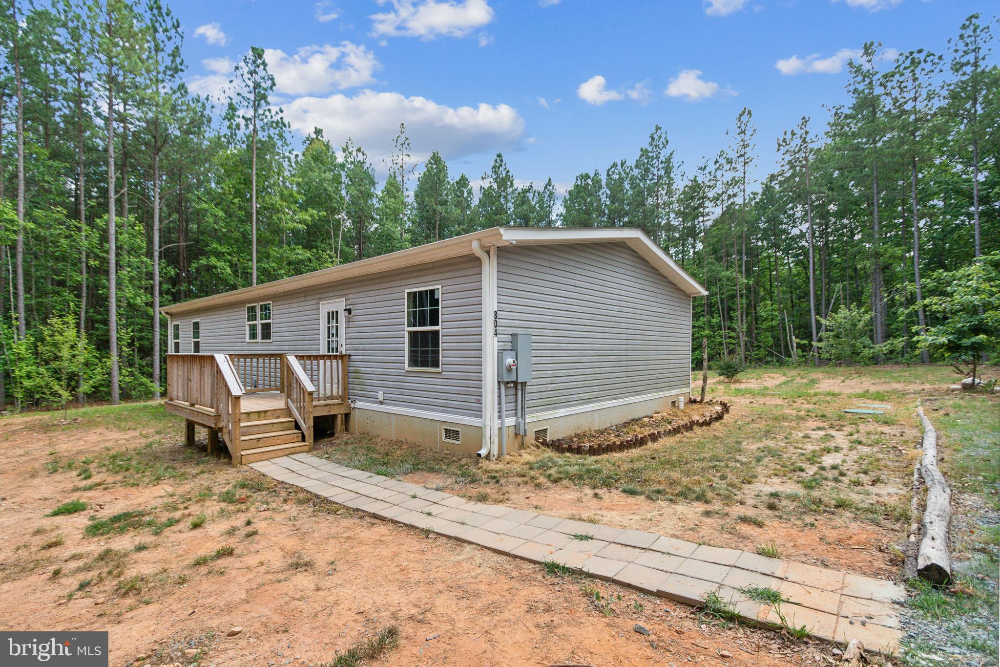 804 Jacoby Road Louisa, VA 23093 - Photo 5 of 26 804 Jacoby Rd
Louisa, VA 23093