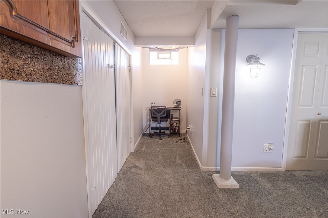530 Robinson Road Campbell, OH 44405 - Photo 27 of 32 Gallery Image 27