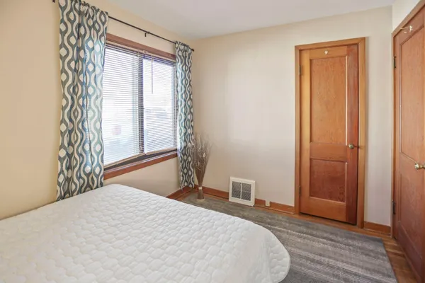 $257,500 | 305 2nd Street Northeast, Medford, MN 55049