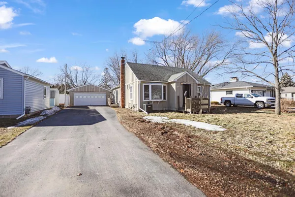 $257,500 | 305 2nd Street Northeast, Medford, MN 55049