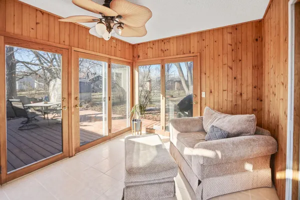 $257,500 | 305 2nd Street Northeast, Medford, MN 55049