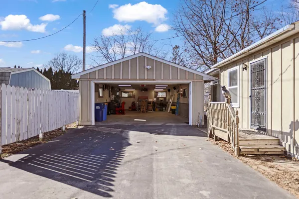 $257,500 | 305 2nd Street Northeast, Medford, MN 55049