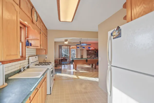 $257,500 | 305 2nd Street Northeast, Medford, MN 55049