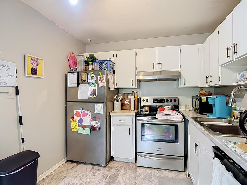 11805 Raintree Lake Lane, Unit D Temple Terrace, FL 33617 - Photo 15 of 32