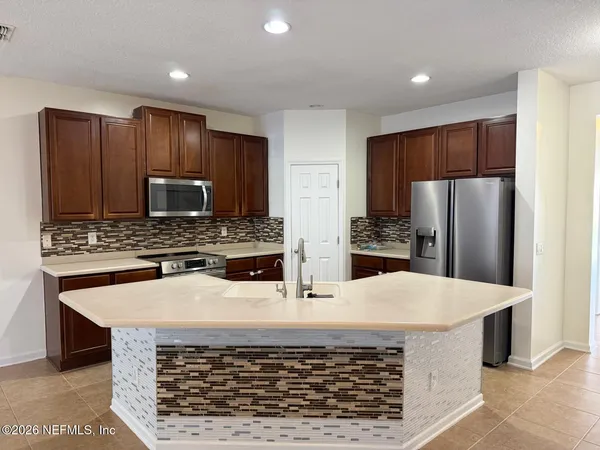 $2,500 | 2959 Covenant Cove Drive, Jacksonville, FL 32224