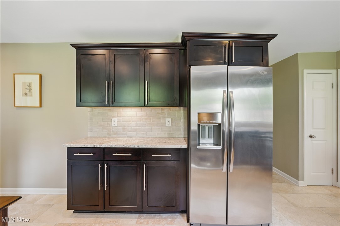 1315 Clearview Road Cleveland, OH 44124 - Photo 13 of 28