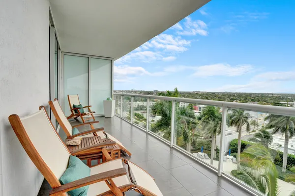 $7,500 | 1 North Ocean Boulevard, Unit 812, Pompano Beach, FL 33062