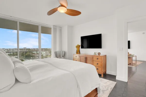$7,500 | 1 North Ocean Boulevard, Unit 812, Pompano Beach, FL 33062