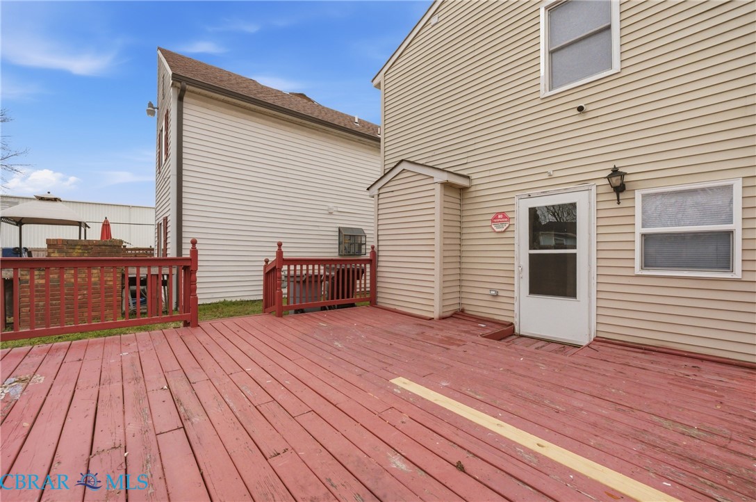 733 Spruce Street Hampton, VA 23661 - Photo 23 of 29 View of wooden terrace