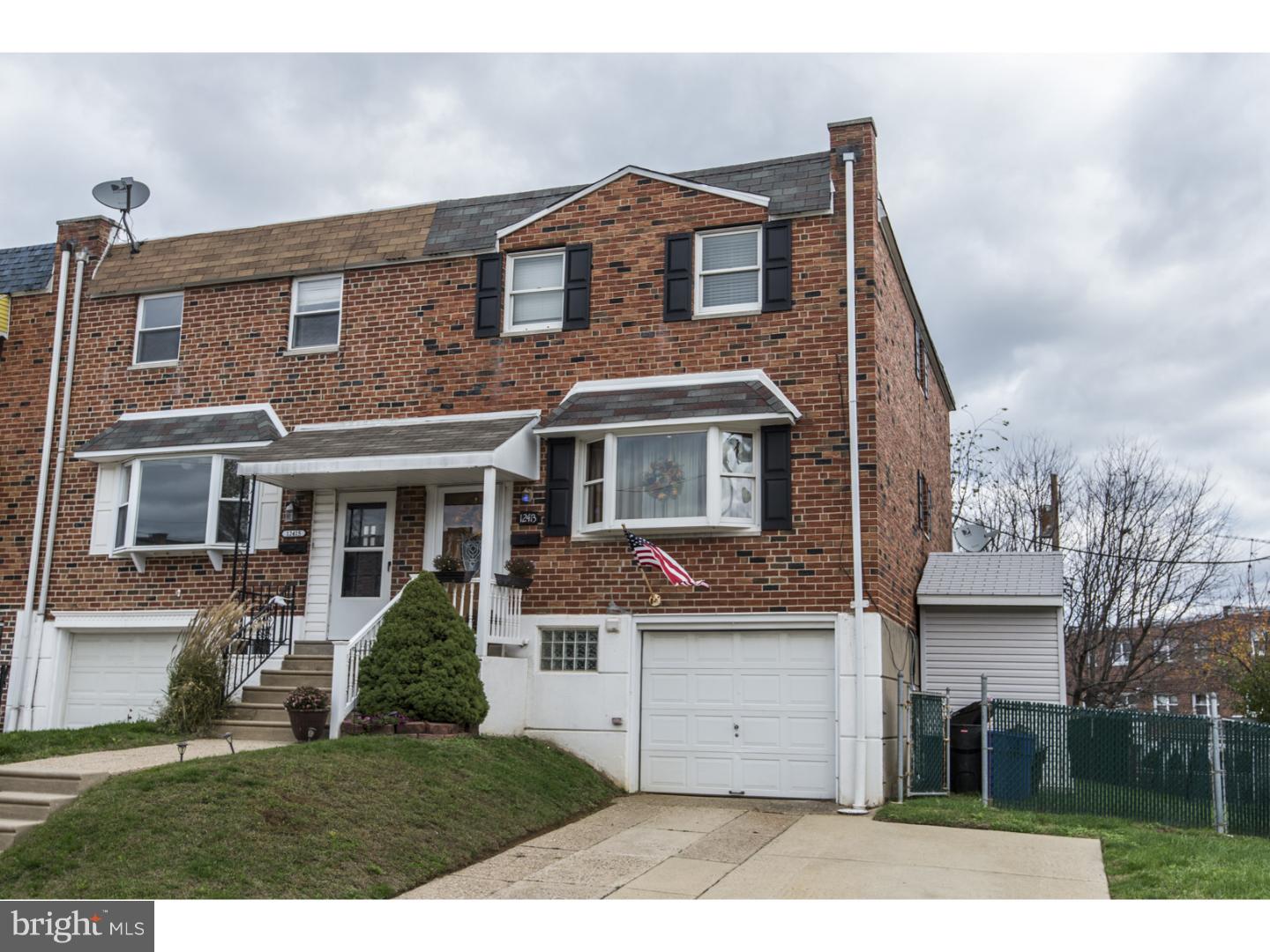 12413 Balston Road Philadelphia, PA 19154 - Photo 2 of 25