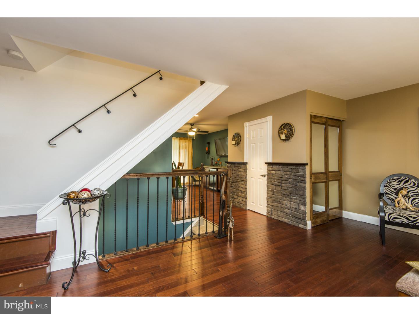 12413 Balston Road Philadelphia, PA 19154 - Photo 6 of 25