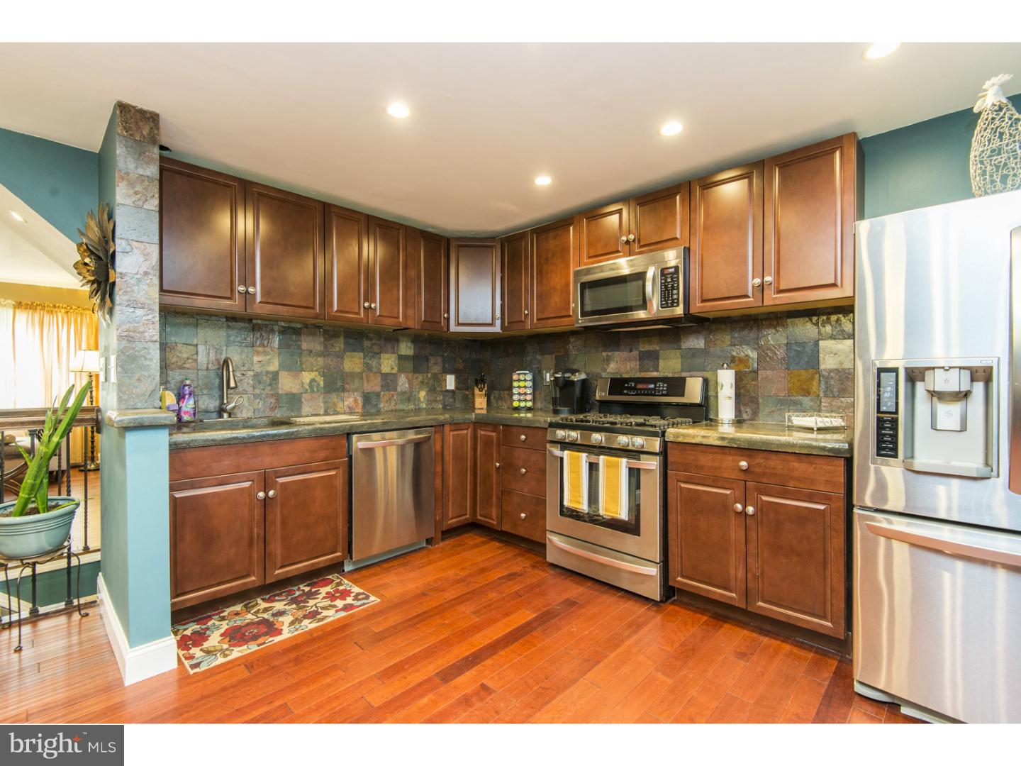12413 Balston Road Philadelphia, PA 19154 - Photo 10 of 25