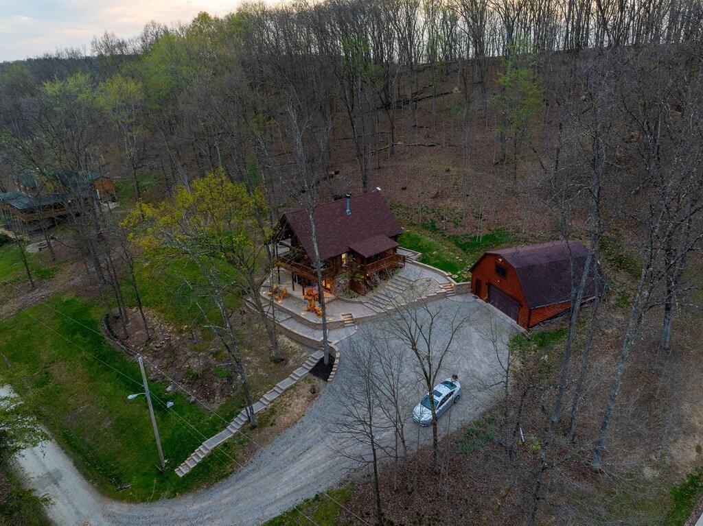 706 Debord Road Waverly, OH 45690 - Photo 15 of 68 15