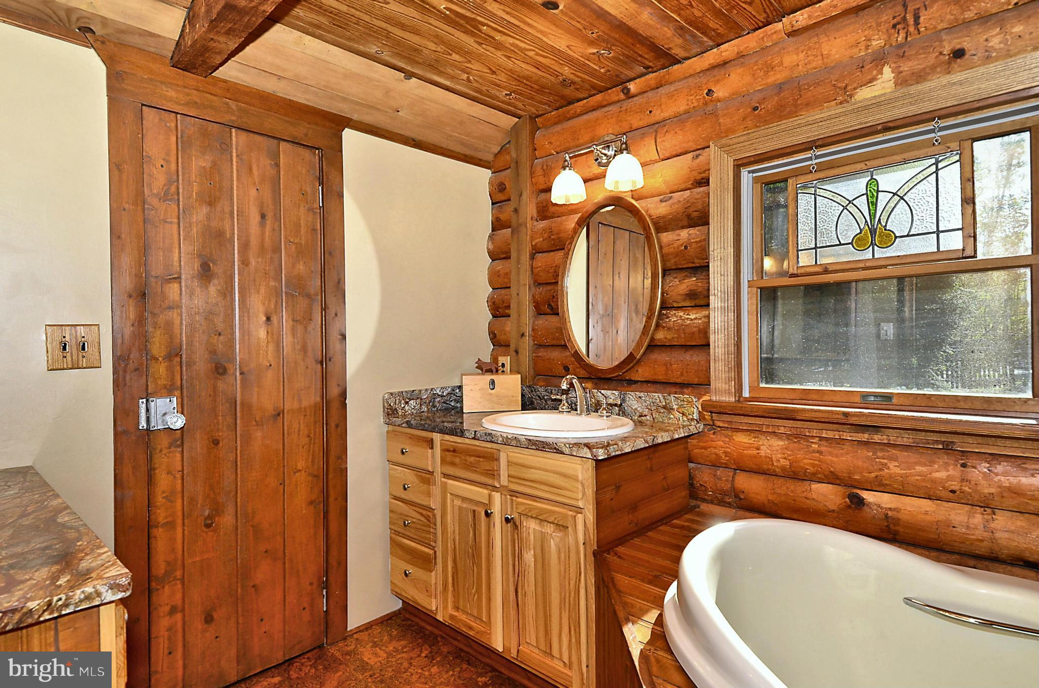 940 Fowler Road Owings, MD 20736 - Photo 22 of 30 Bath (Master)