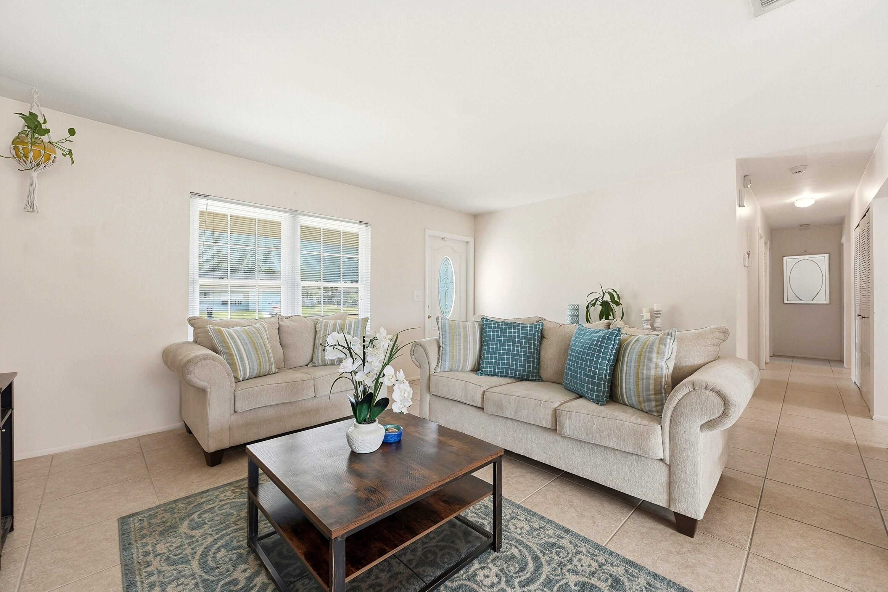 450 Southwest Kentwood Road Port St. Lucie, FL 34953 - Photo 9 of 49 09_dsc08514