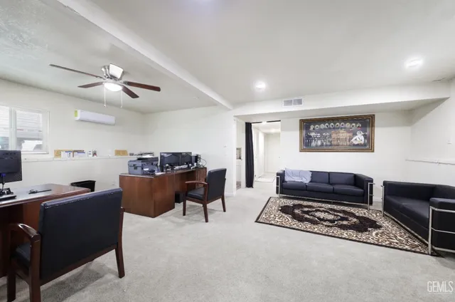 $949,990 | Undisclosed Address, Bakersfield, CA 93307