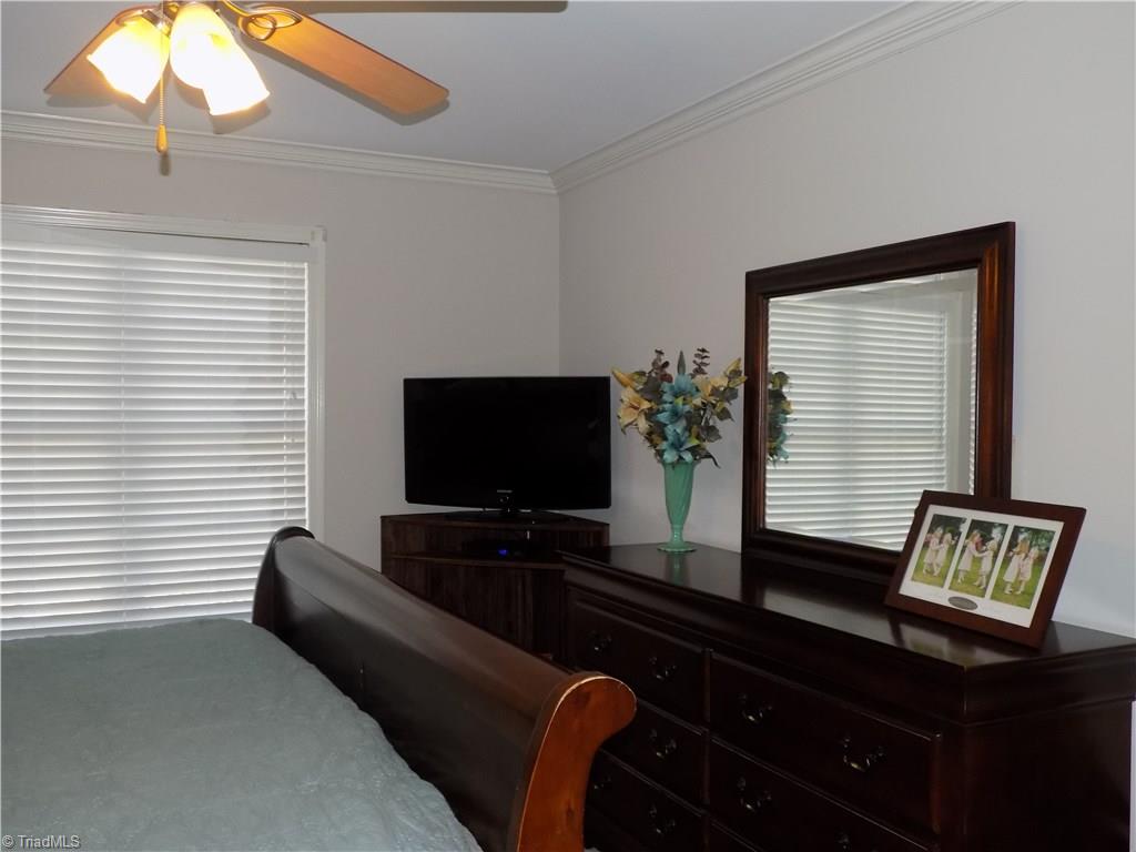 9543 Oakbrook Ridge Rural Hall, NC 27045 - Photo 15 of 30