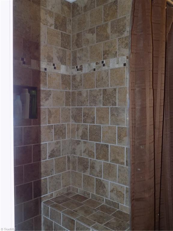 9543 Oakbrook Ridge Rural Hall, NC 27045 - Photo 16 of 30