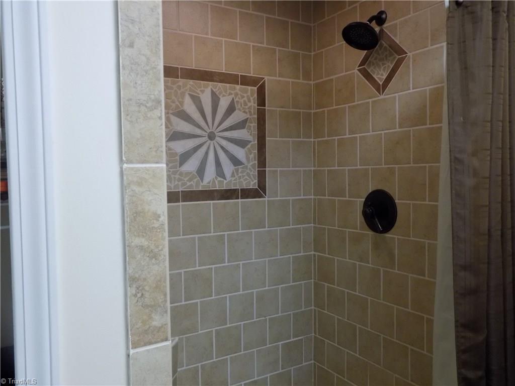 9543 Oakbrook Ridge Rural Hall, NC 27045 - Photo 20 of 30