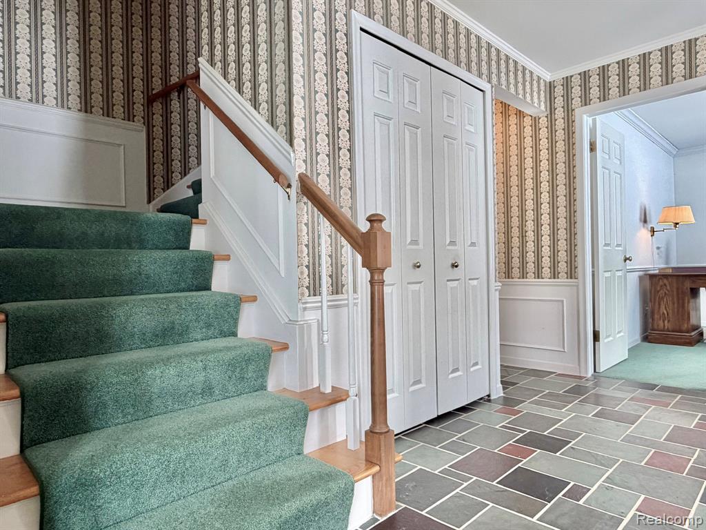 334 Beechview Drive Rochester, MI 48306 - Photo 23 of 52 Gallery Image 23