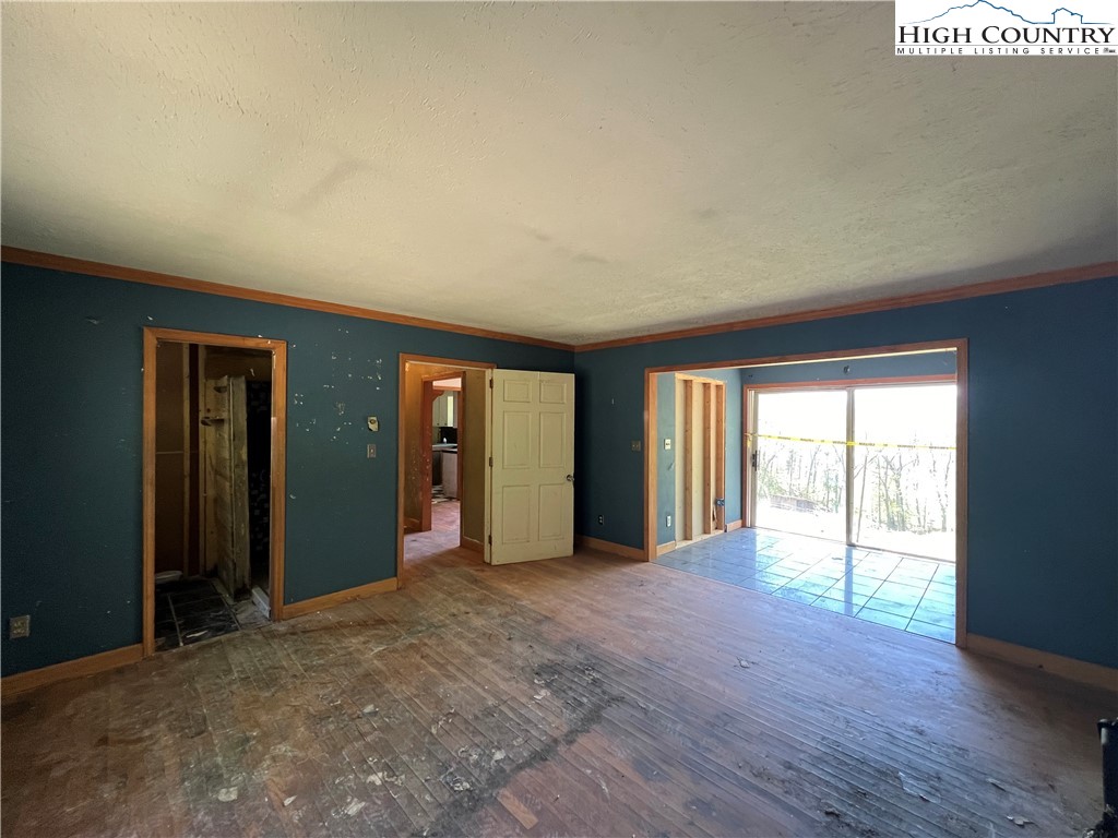686 Will Perry Road Vilas, NC 28692 - Photo 9 of 15 Gallery Image 9