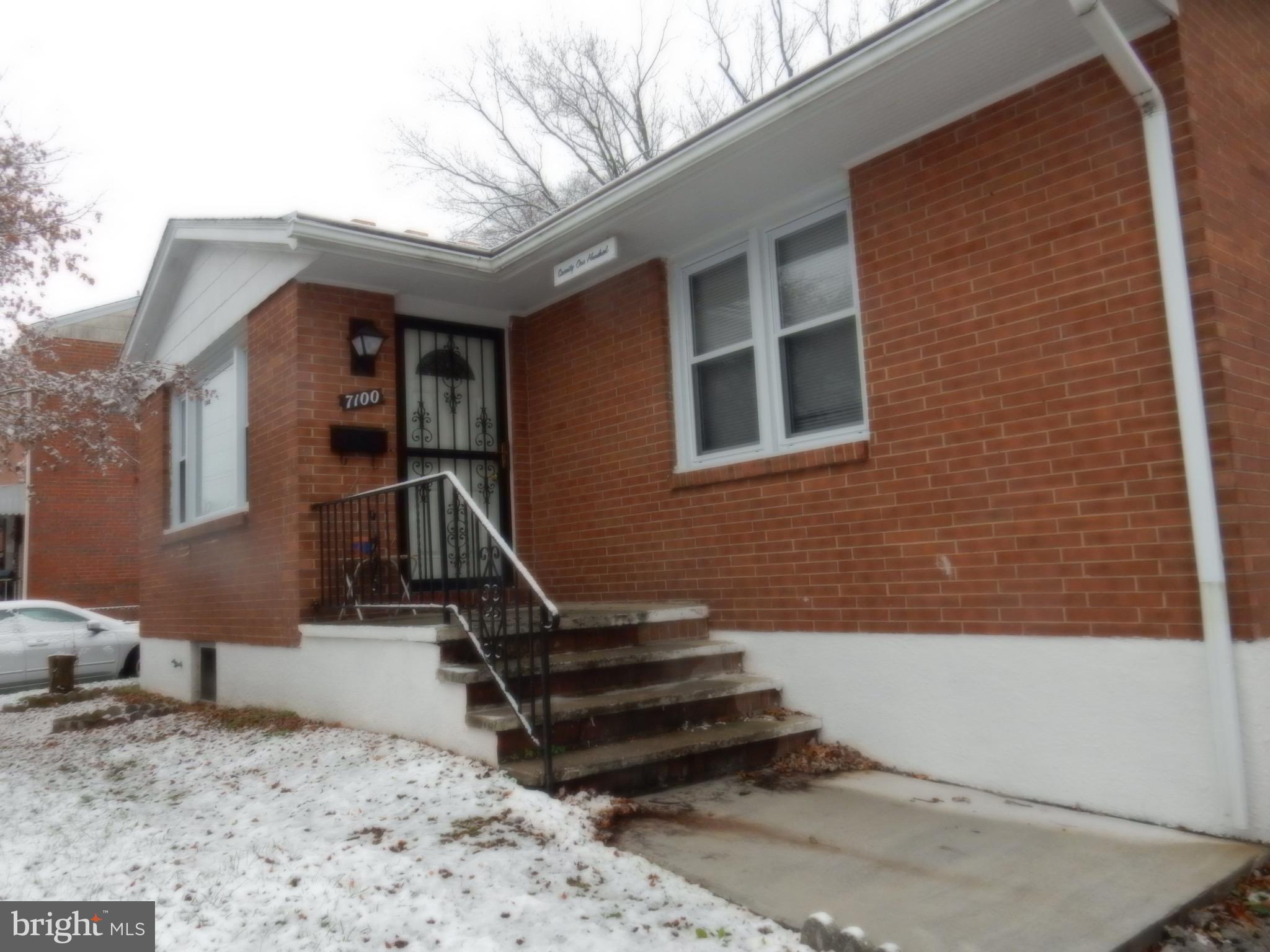 7100 Old Harford Road Baltimore, MD 21234 - Photo 11 of 18 Porch