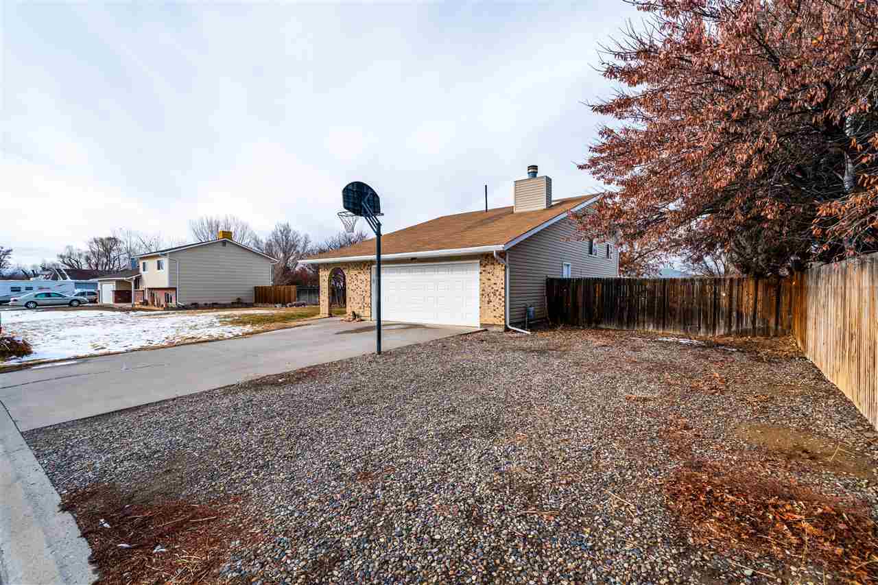 2946 El Torro Road Grand Junction, CO 81503 - Photo 2 of 23
